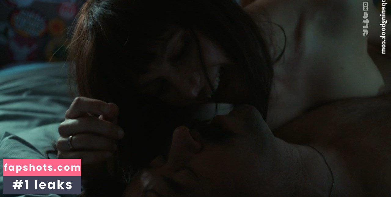 Julia Koschitz gallery photo #31