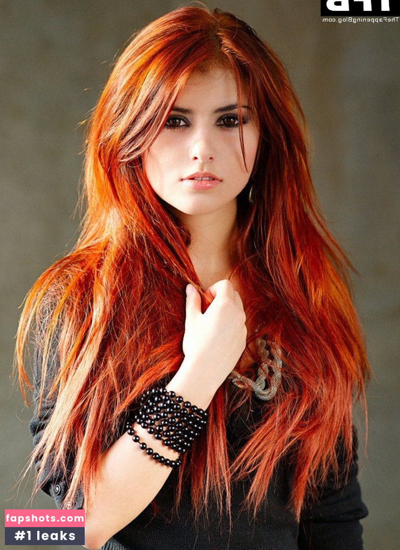 Julia Kova gallery photo #5