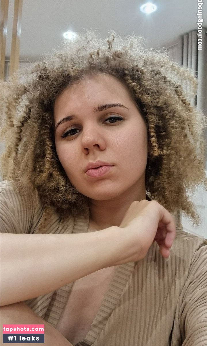 Julia Kul Nude Leaks OnlyFans Photos #5 - LeakJerk