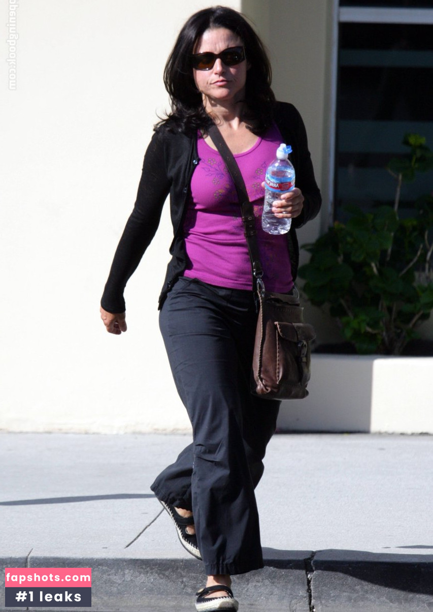 Julia Louise Dreyfus Nahé úniky fotek pouze od fanoušků #4 - Fapshots