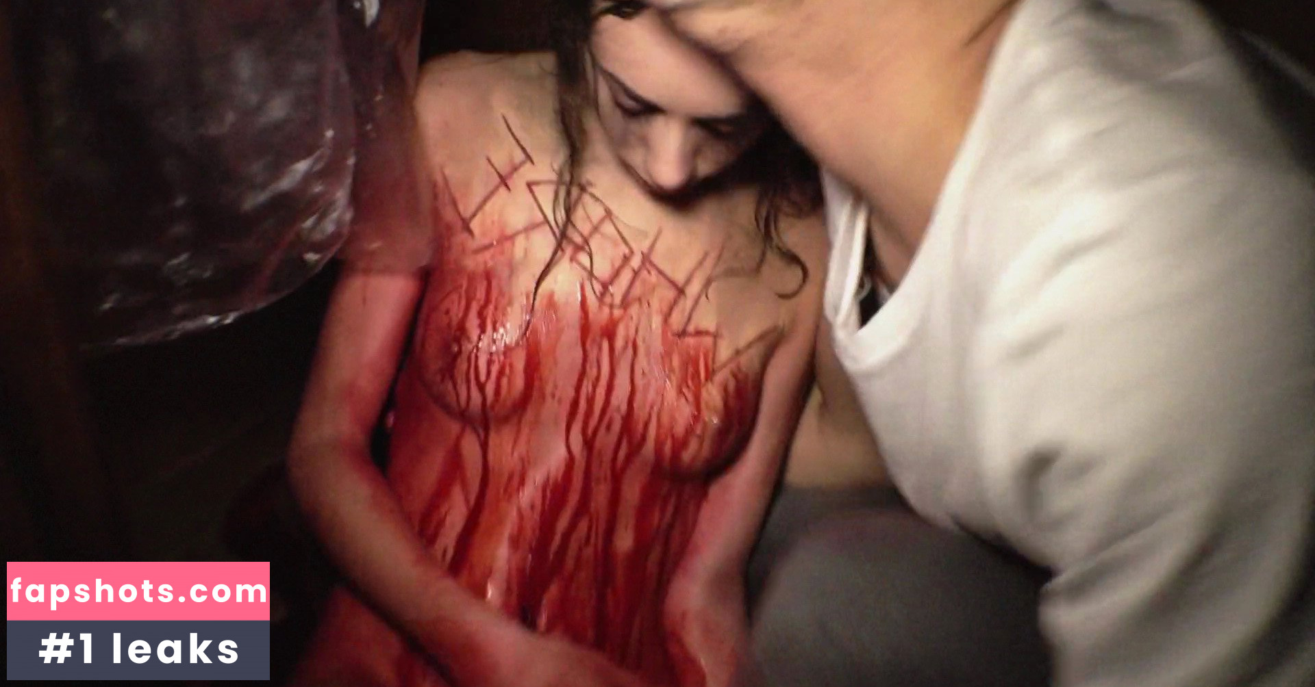 Júlia Molins gallery photo #10