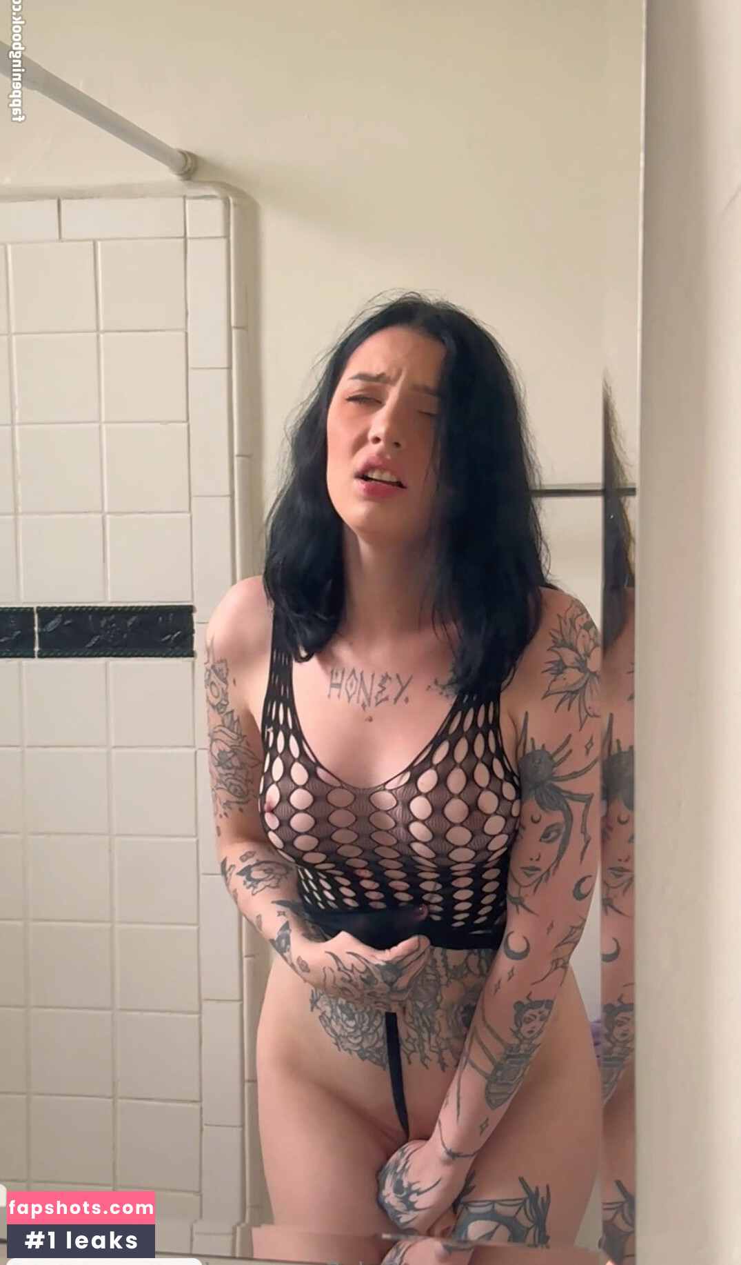 Julia Molligan | molliganbitch Nacktheit OnlyFans Fotos #2 - Fapshots