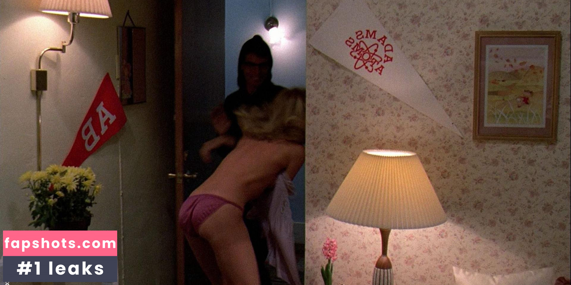 Julia Montgomery Filtración Desnuda OnlyFans Foto #3 - Fapshots