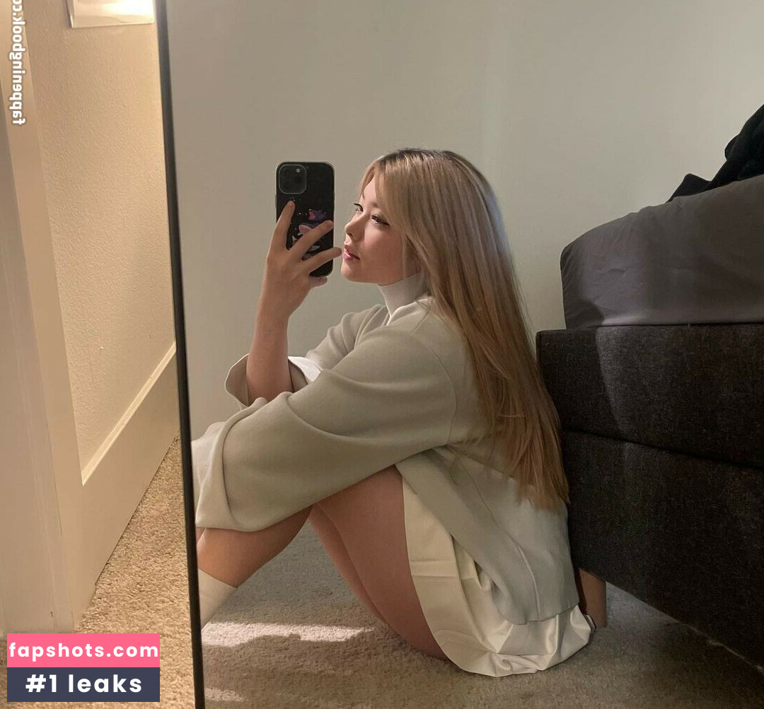 Júlia Nakamura gallery photo #121