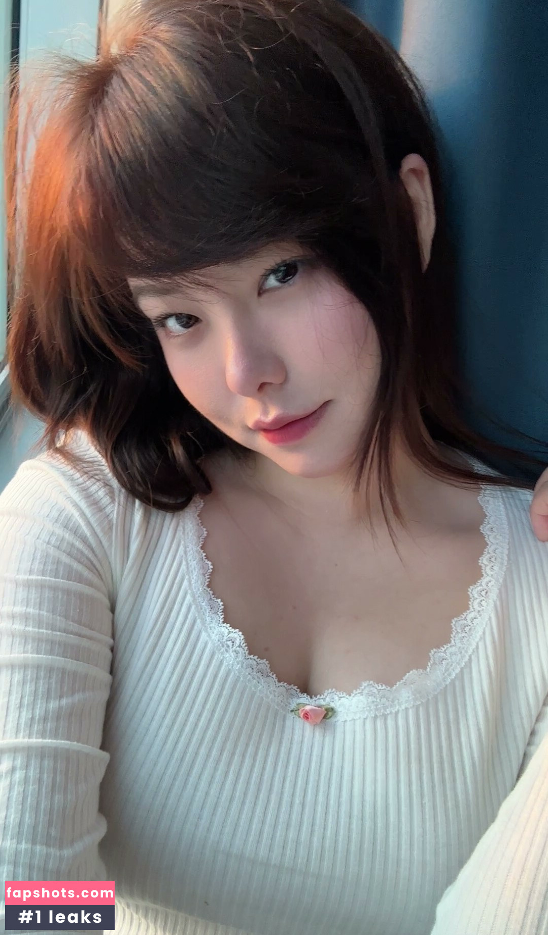 Júlia Nakamura gallery photo #17