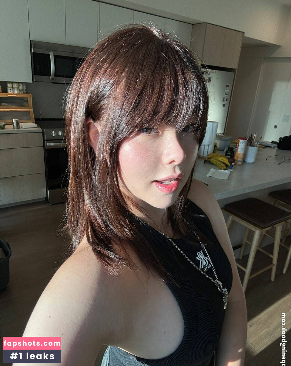 Júlia Nakamura gallery photo #19