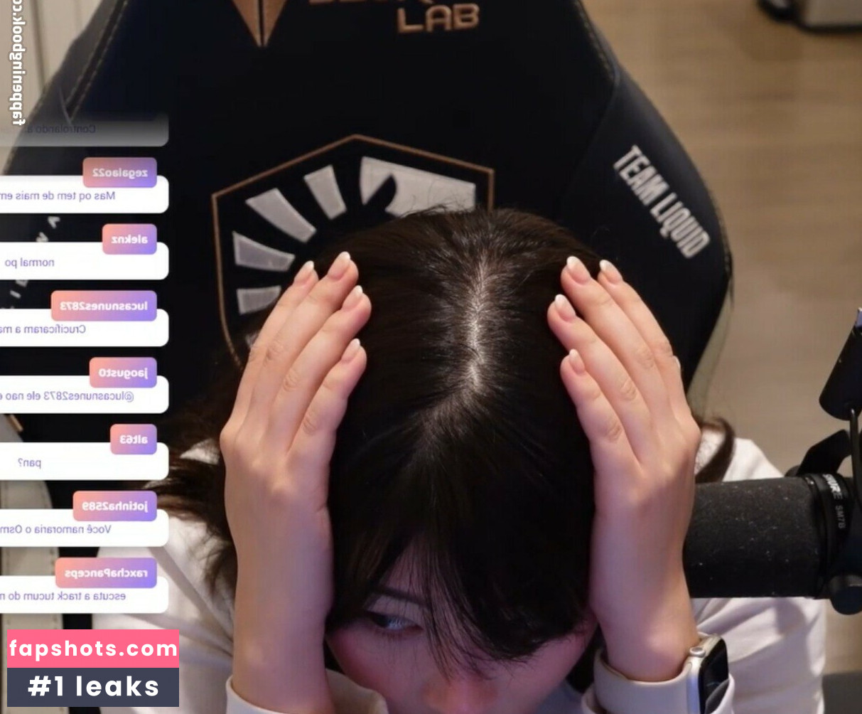 Júlia Nakamura gallery photo #94