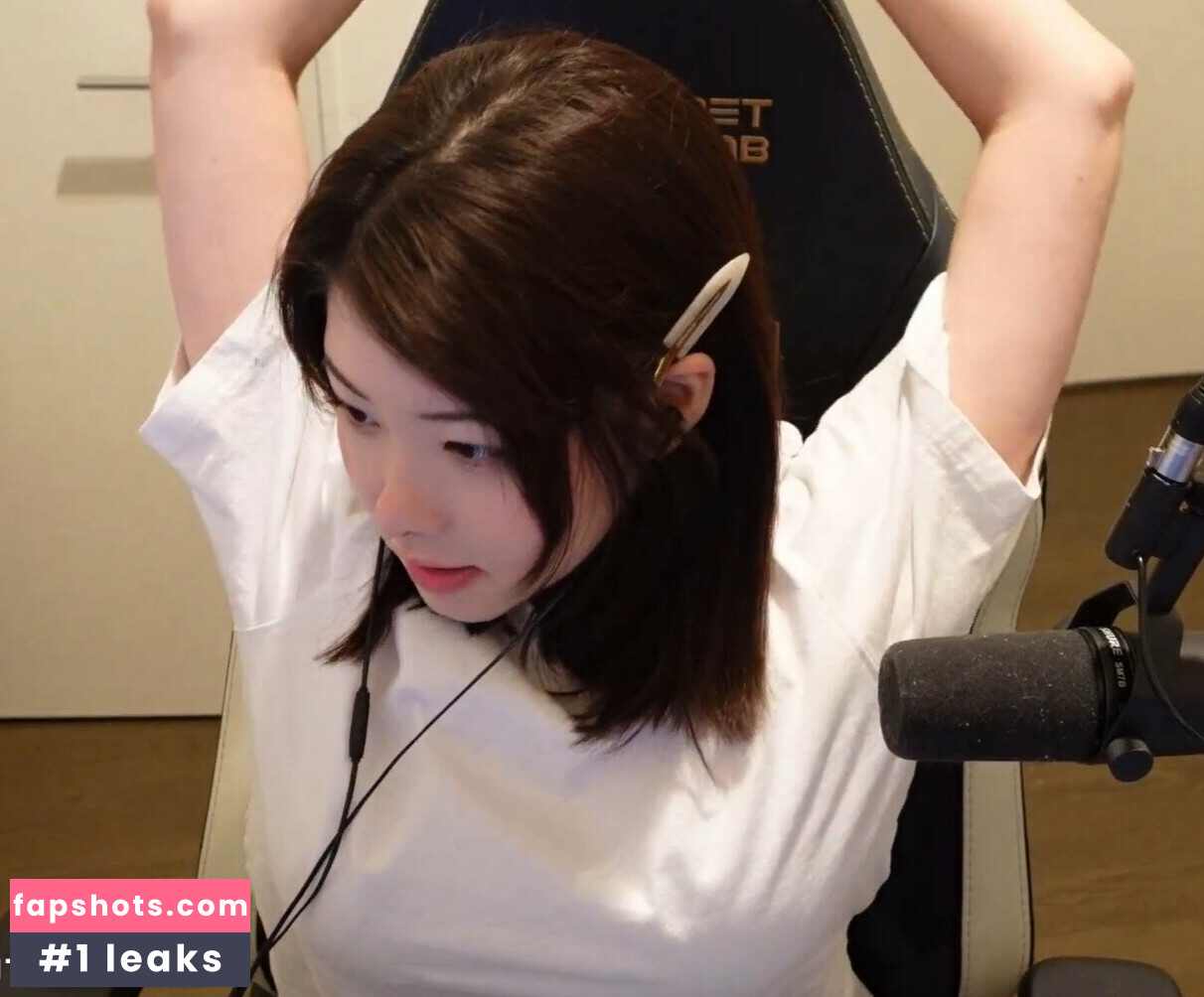 Júlia Nakamura gallery photo #96