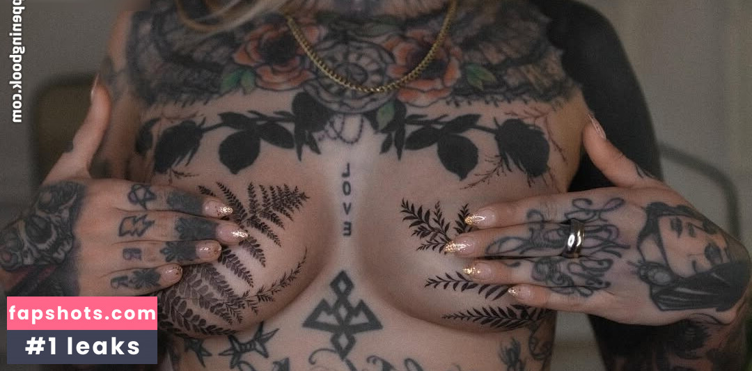 Julia Oertgen gallery photo #4