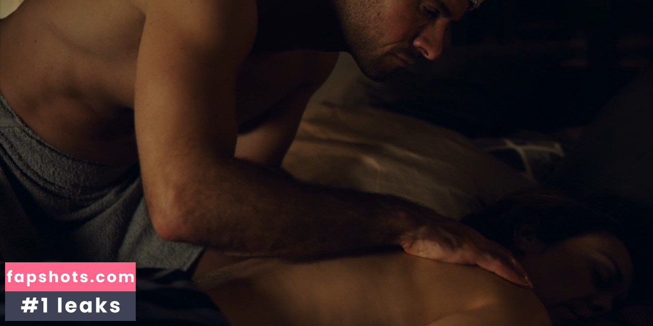 Julia Richter nude babe gallery