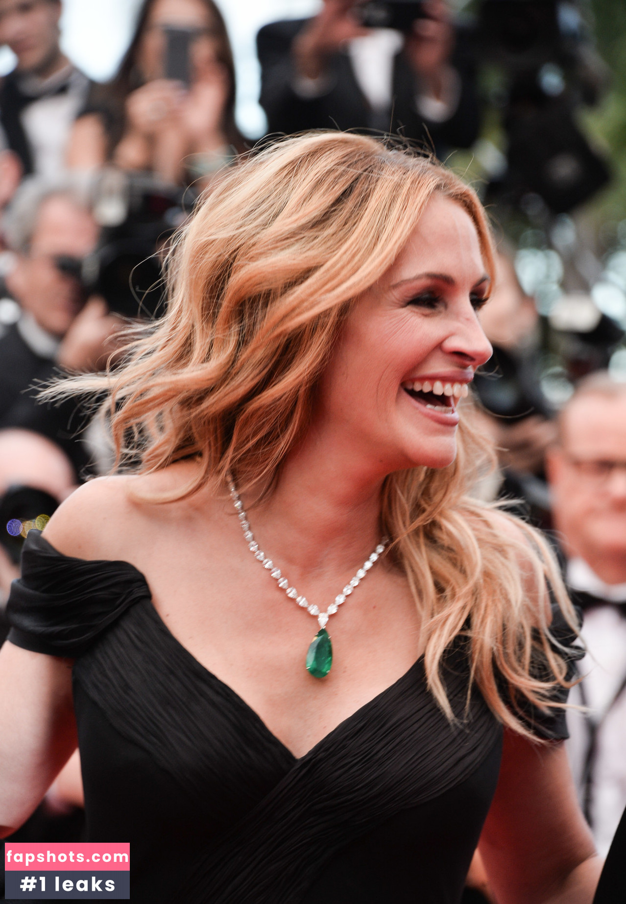 Julia Roberts Nude Leaks OnlyFans Photos #36 - Fapshots