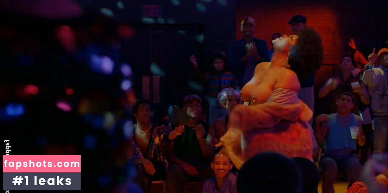 Julia Rose Tresvant gallery photo #2