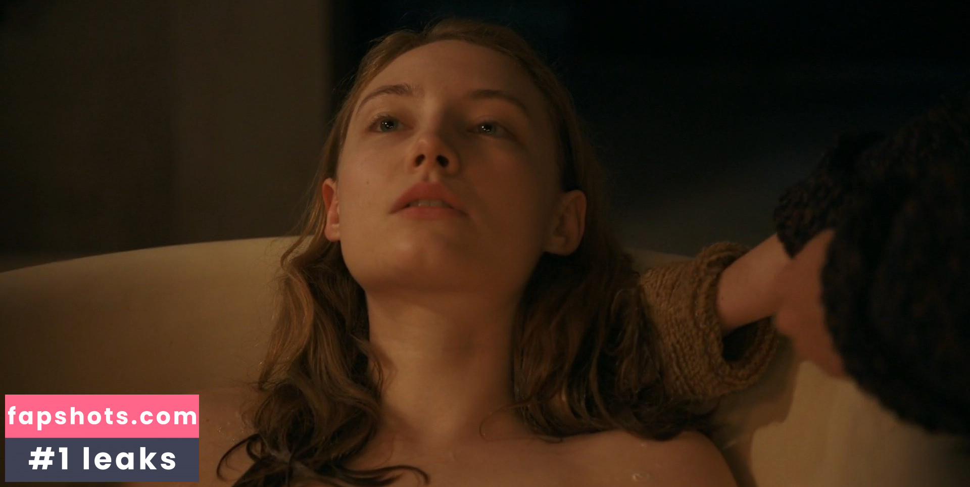 Julia Roy gallery photo #13