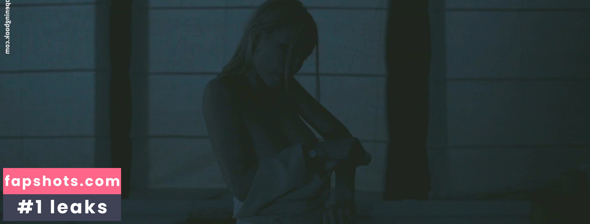 Julia Roy gallery photo #3