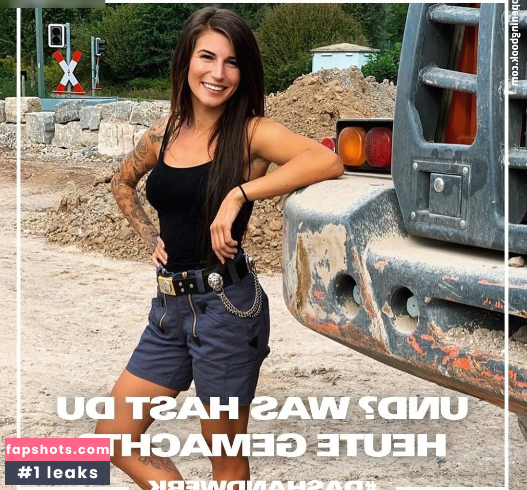 Julia Schäfer Nude Leaks OnlyFans Photos #24 - LeakJerk