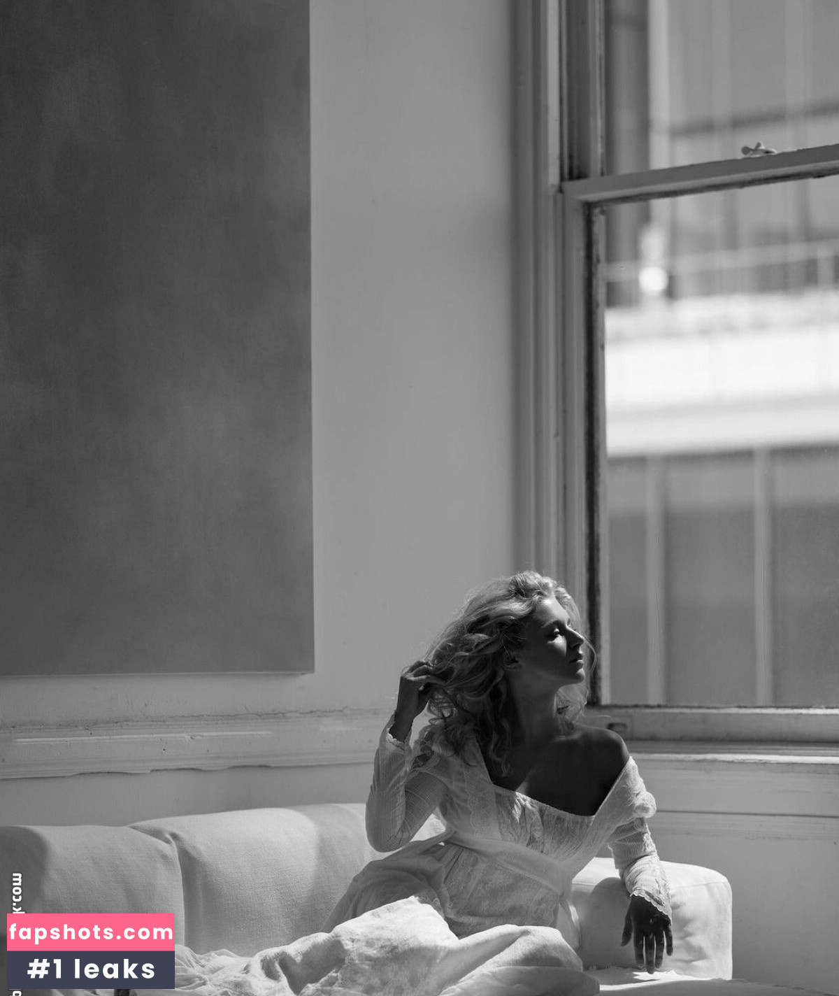 Julia Schlaepfer Nahé úniky fotek pouze od fanoušků #26 - Fapshots