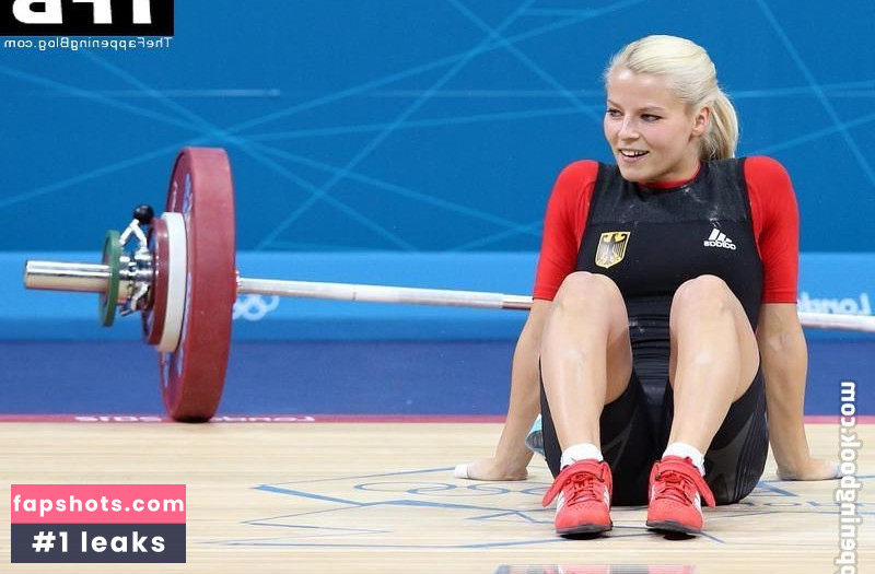 Julia Schwarzbach gallery photo #3