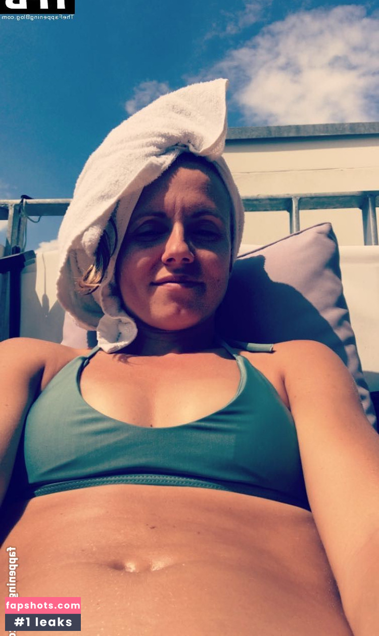 Julia Simic Nude Leaks OnlyFans Photos #38 - LeakJerk