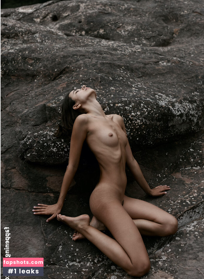 Julia Slip gallery photo #36