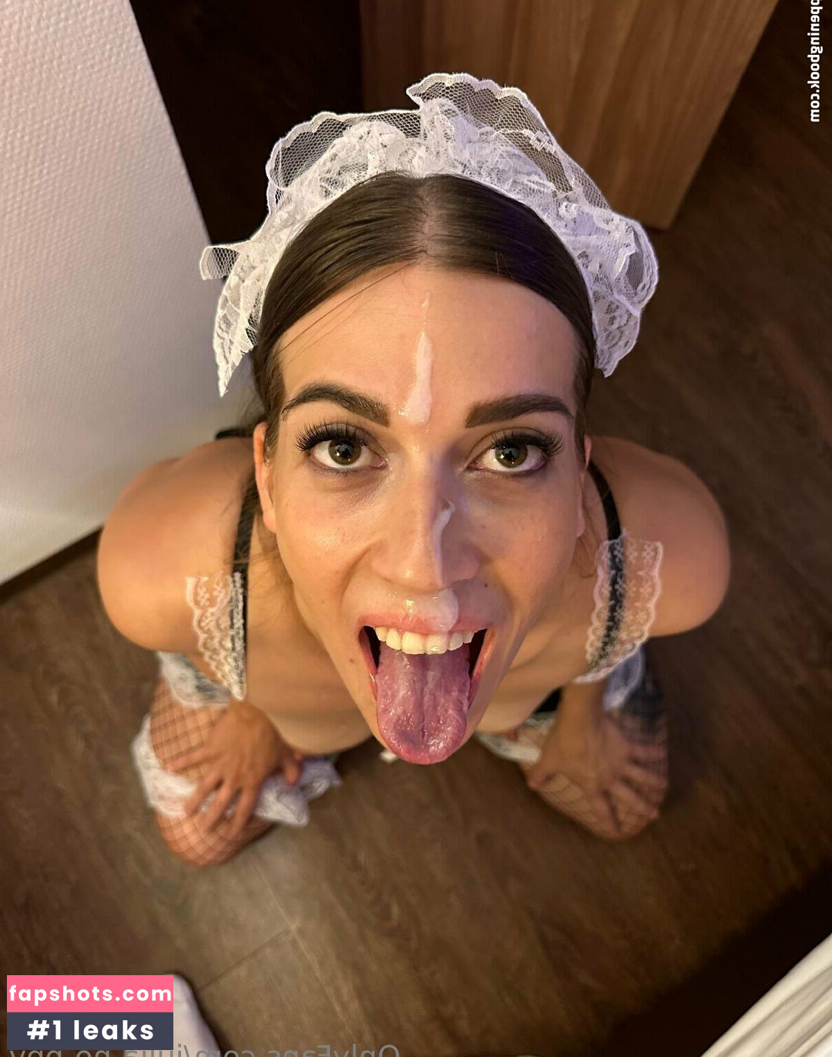 julia-sophie777 gallery photo #4