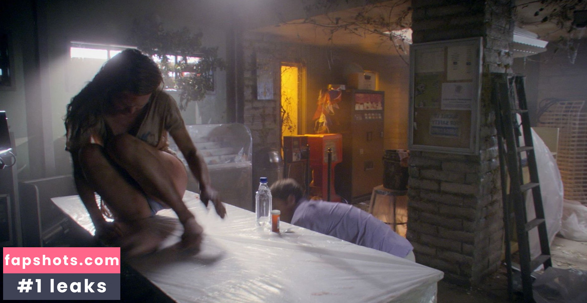 Julia Stiles gallery photo #114