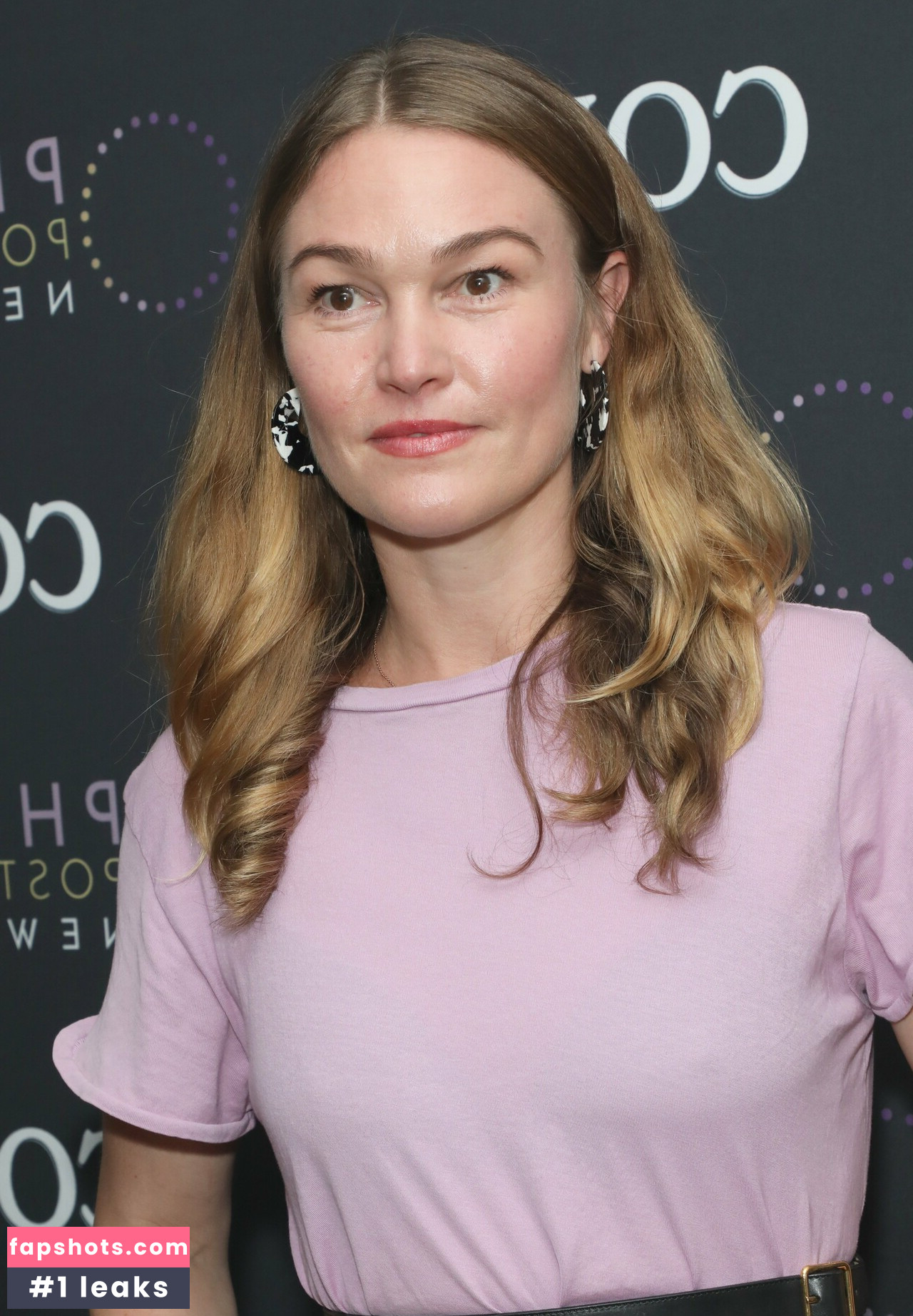 Julia Stiles gallery photo #3