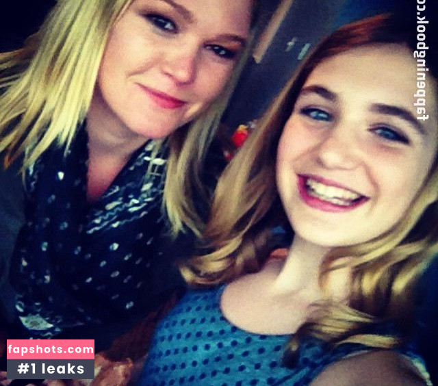 Julia Stiles gallery photo #99