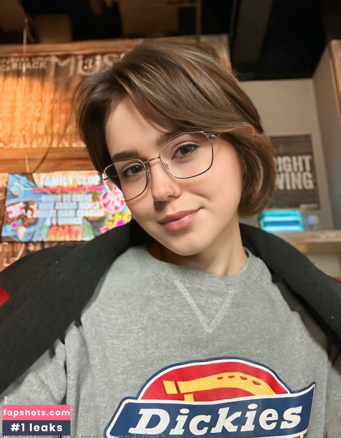 julia_sweets gallery photo #14