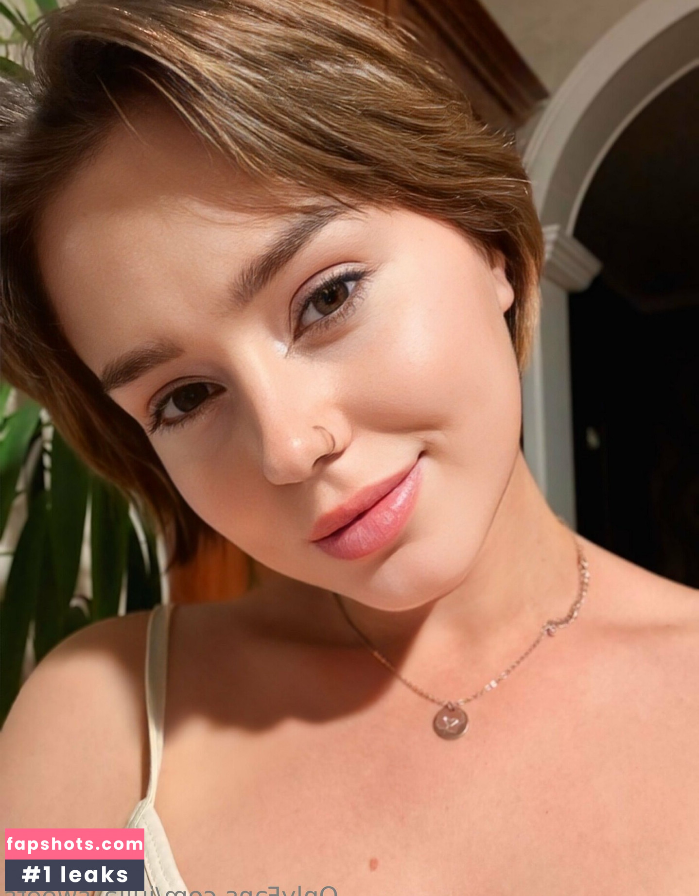 julia_sweets gallery photo #16