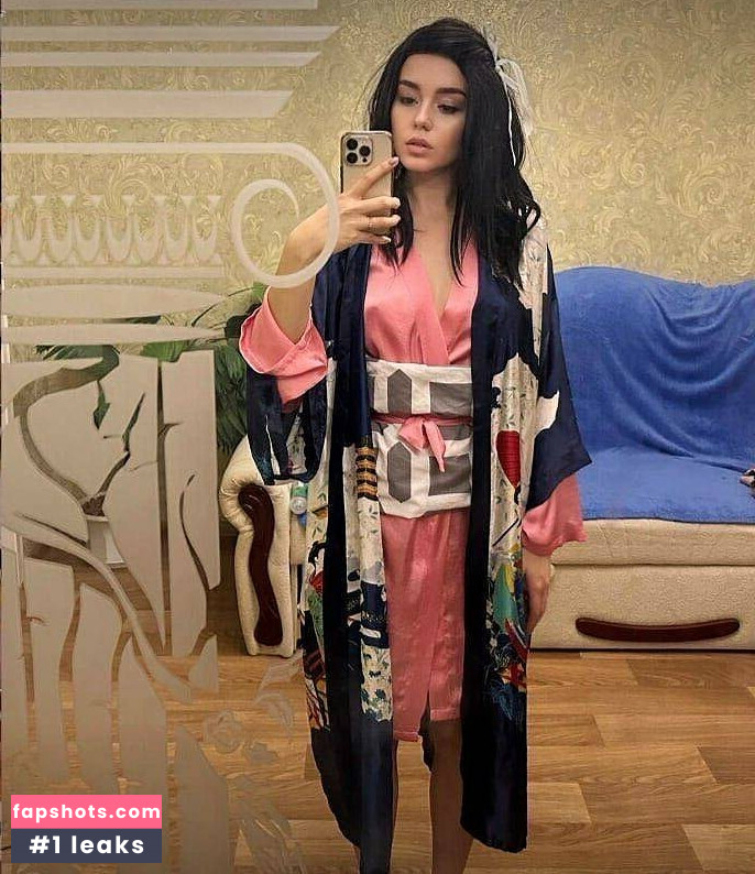 julia_sweets gallery photo #18