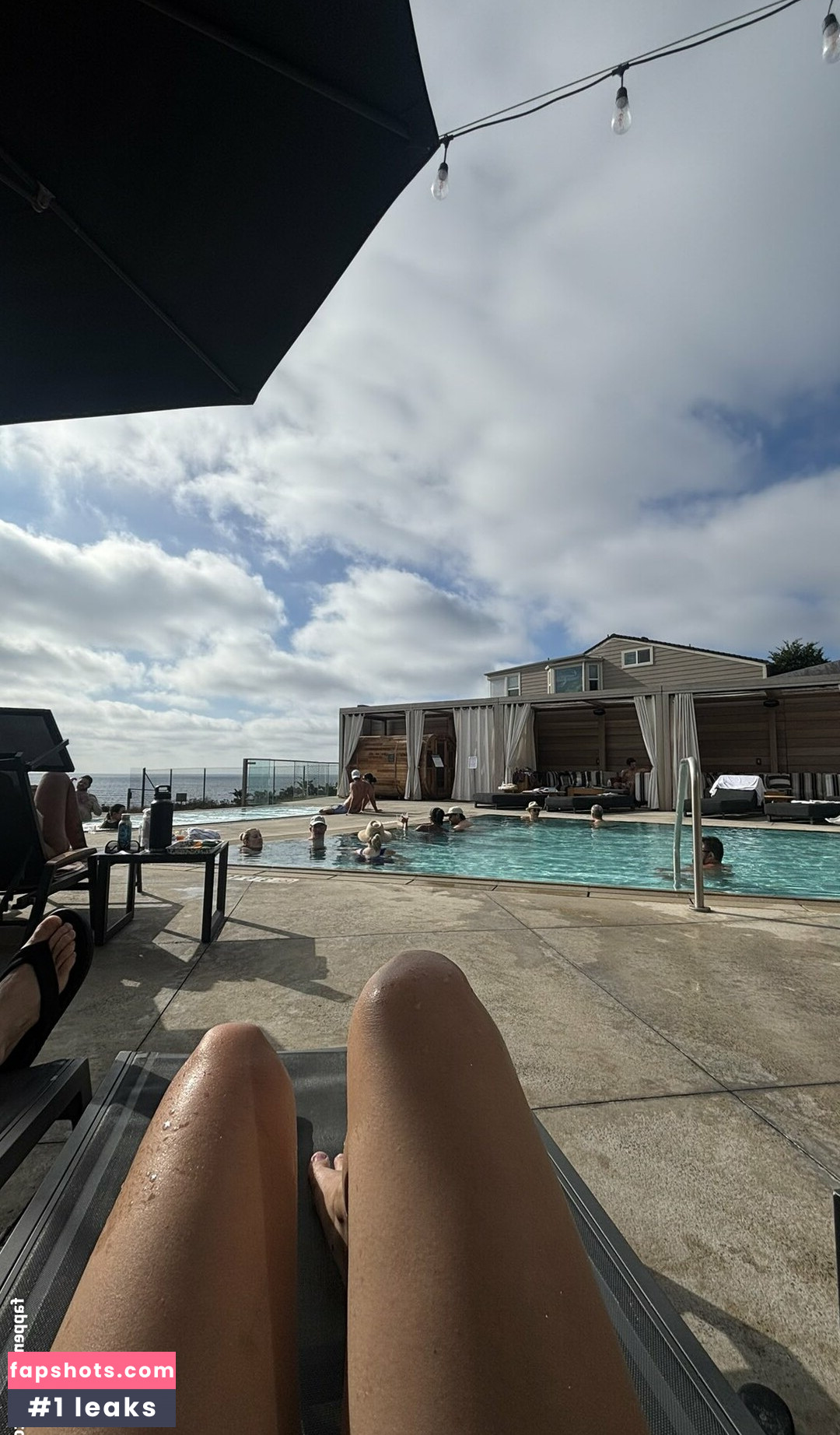 Julia Tate gallery photo #19