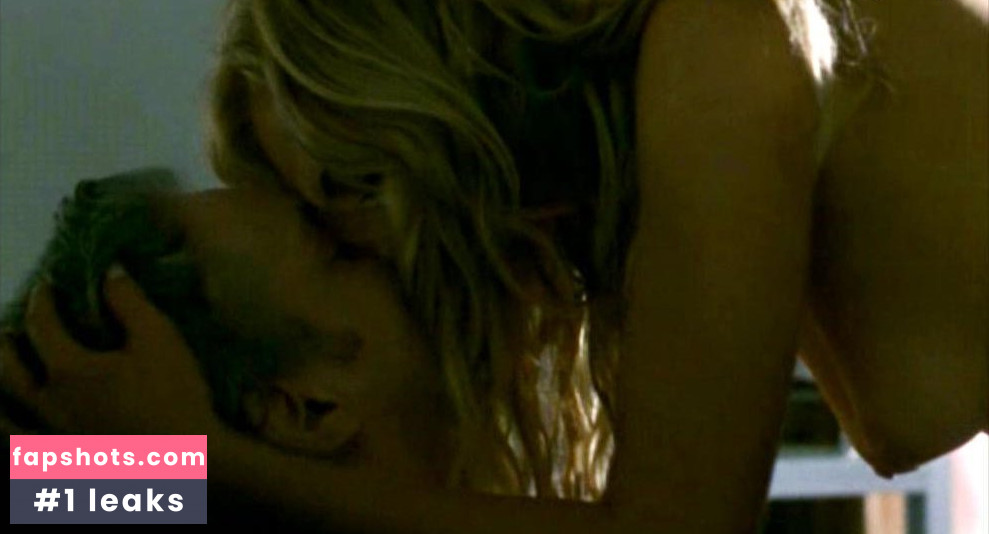 Julia Thurnau gallery photo #28