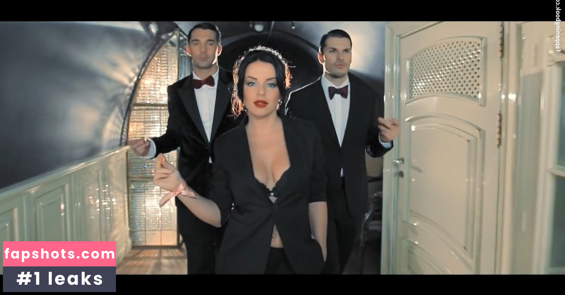 Julia Volkova Filtración Desnuda OnlyFans Foto #10 - Fapshots