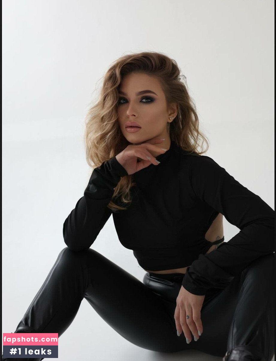 Julia Wind Nahé úniky fotek pouze od fanoušků #4 - Fapshots