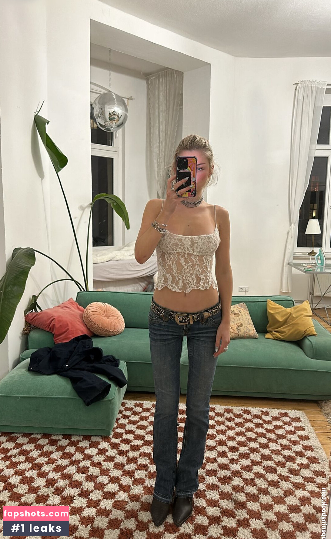 Julia Wulf gallery photo #71