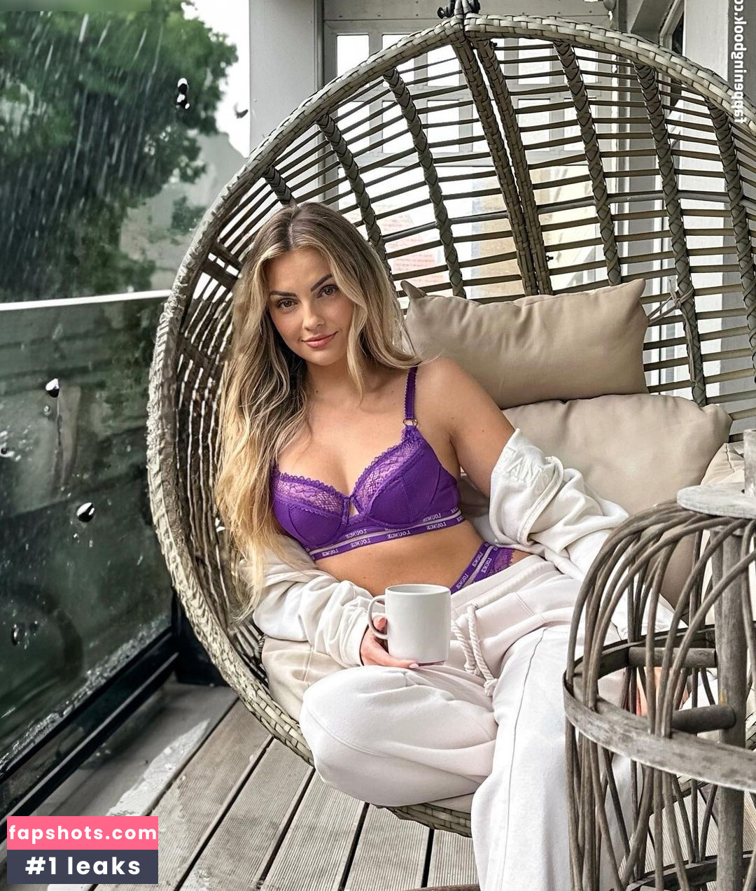 Julia (Xlaeta) gallery photo #27