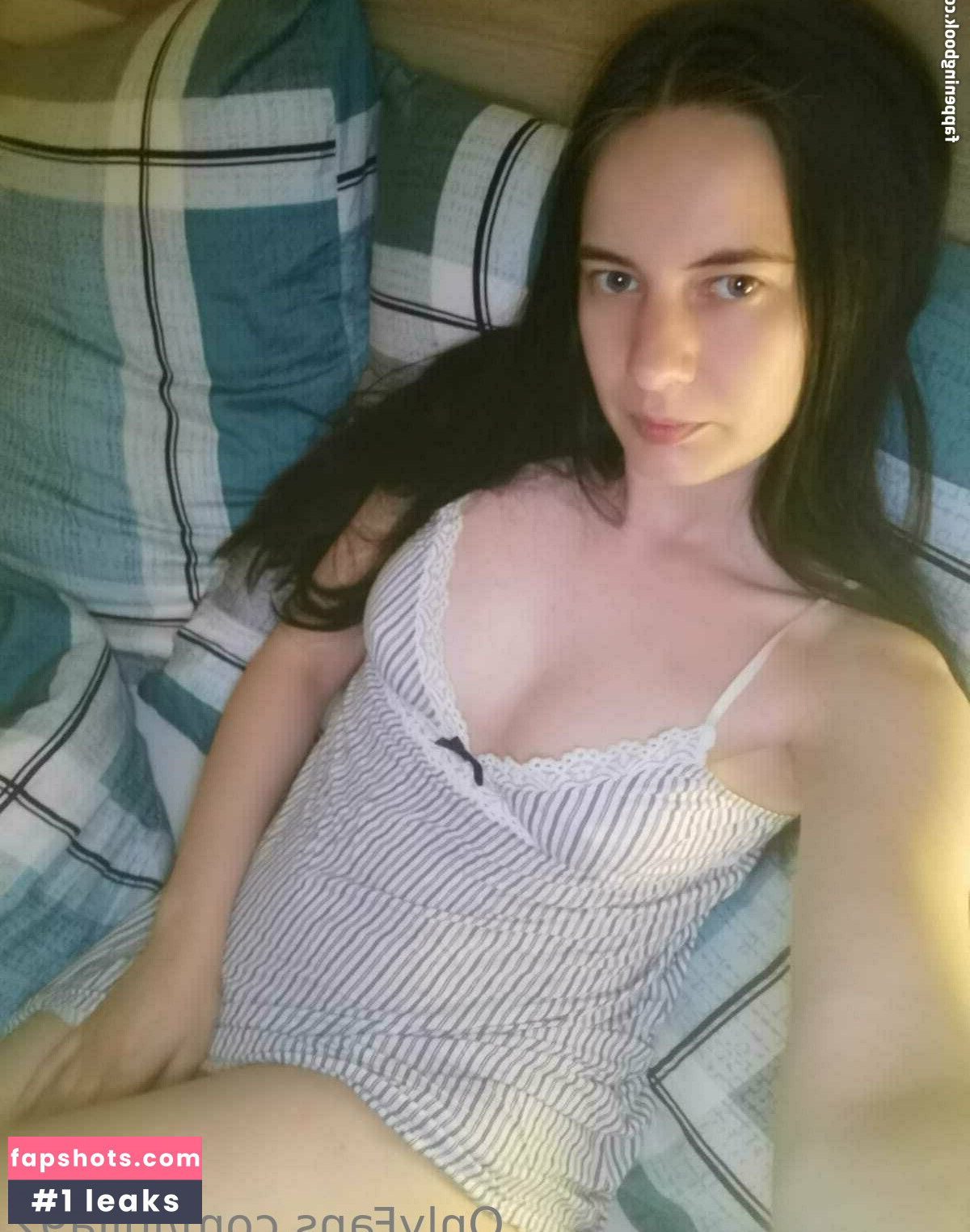 julia92 gallery photo #7