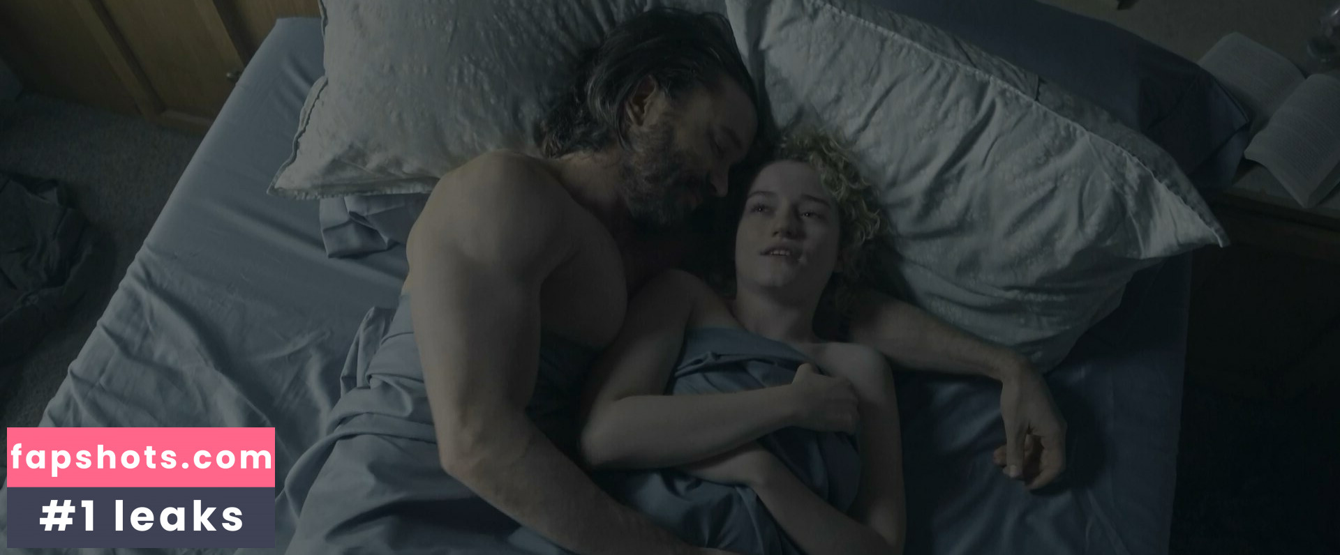 Juliagarner gallery photo #2