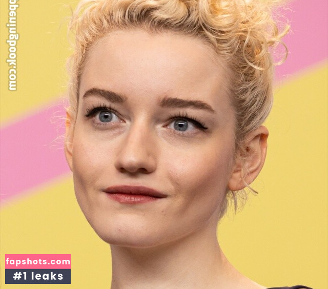 Juliagarner gallery photo #13