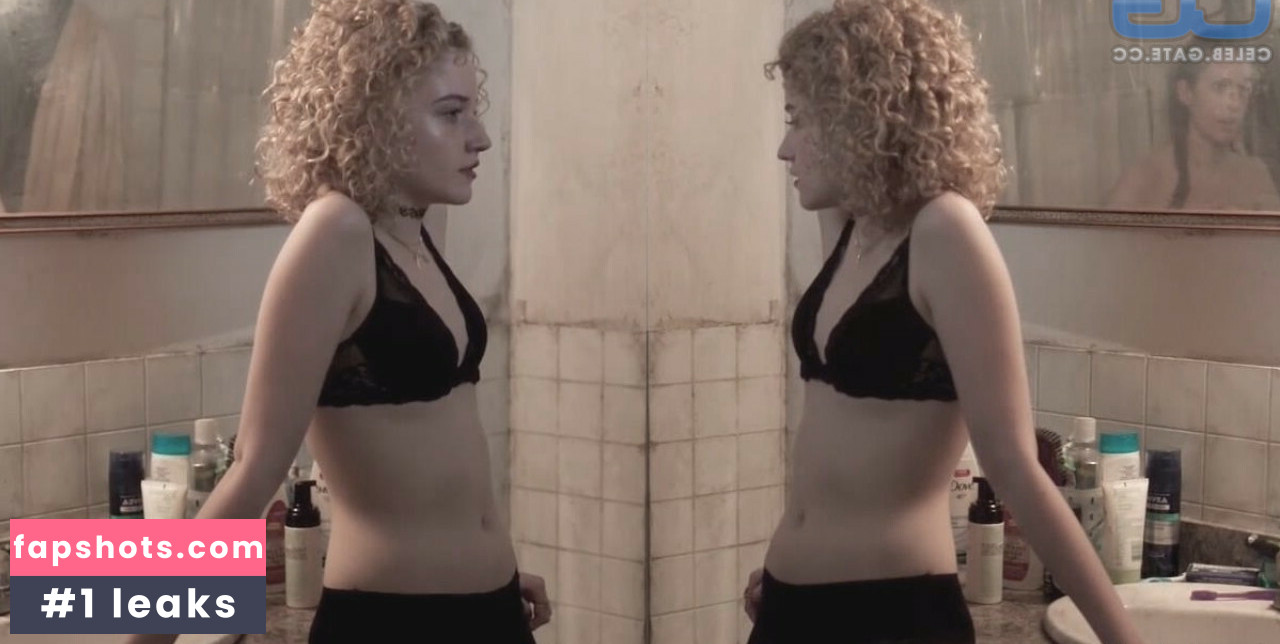 Juliagarner gallery photo #6