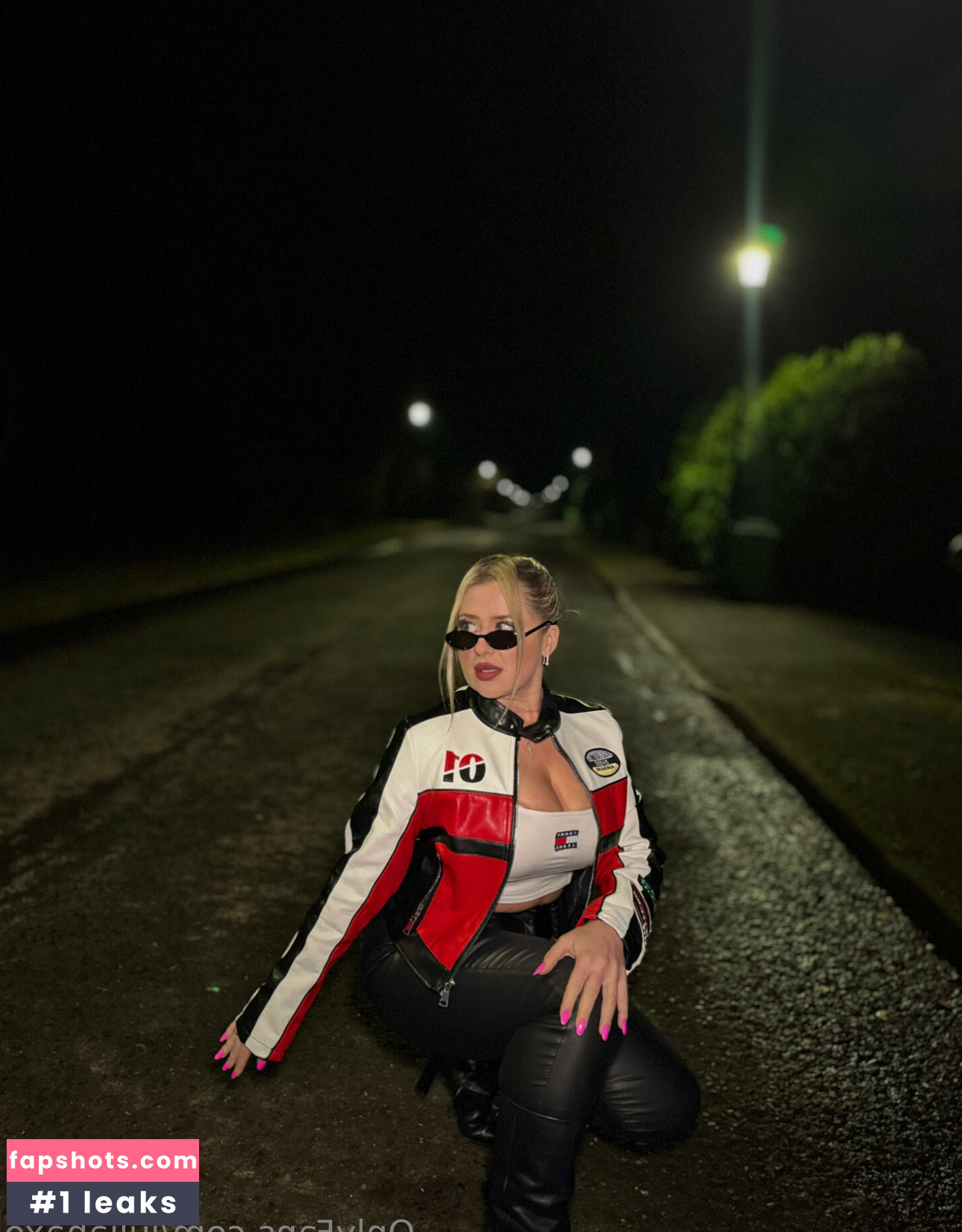 juliahaxo gallery photo #11