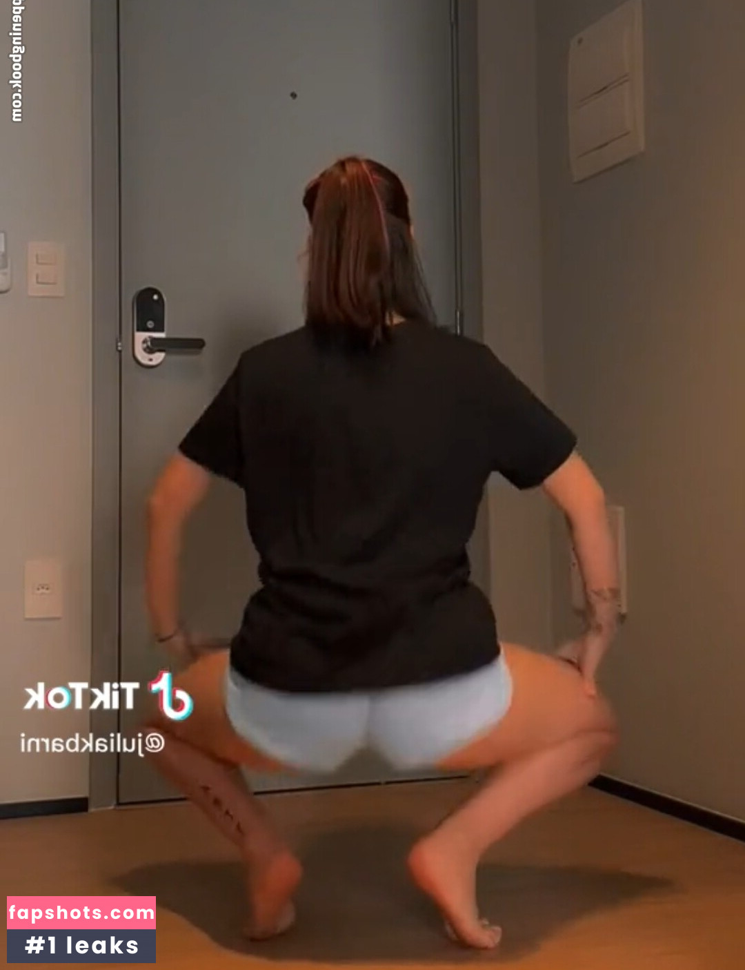 Juliakbarni gallery photo #27