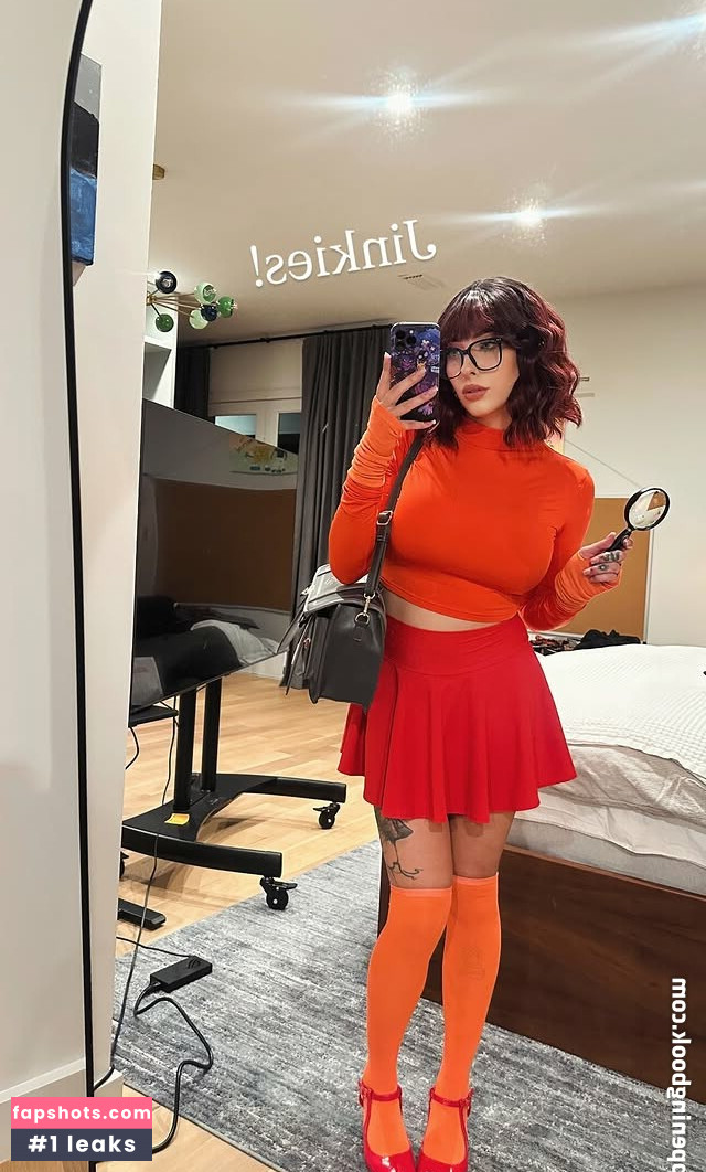 Juliakins Nude Leaks OnlyFans Photos #2 - LeakJerk