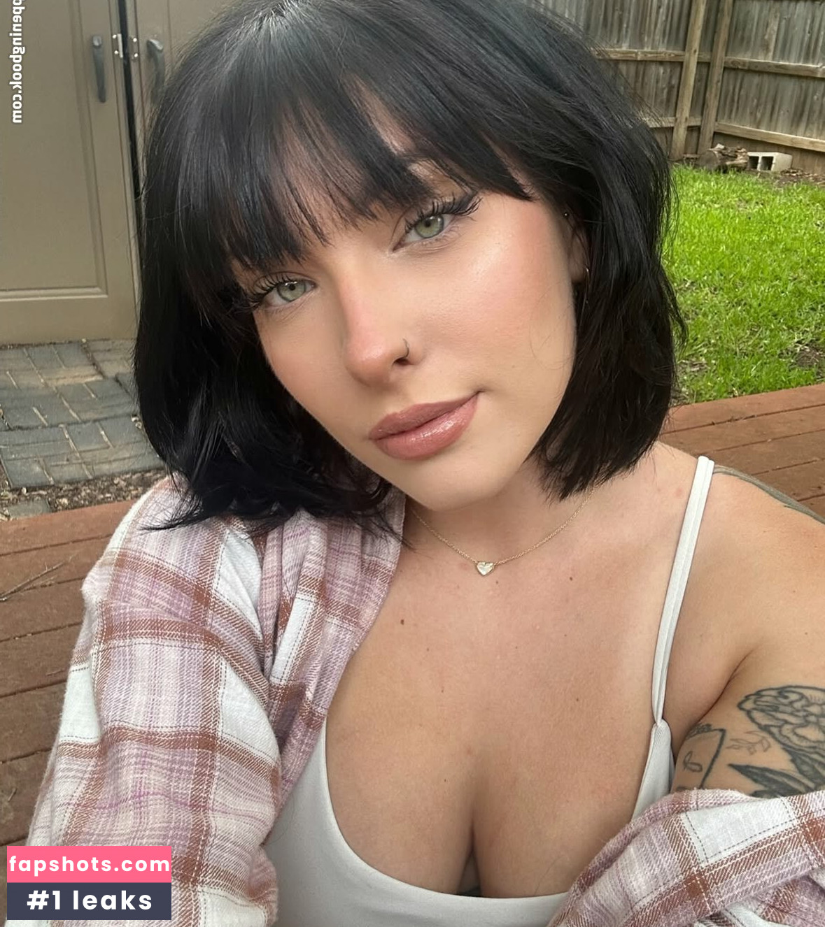 Juliakins Nude Leaks OnlyFans Photos #4 - LeakJerk