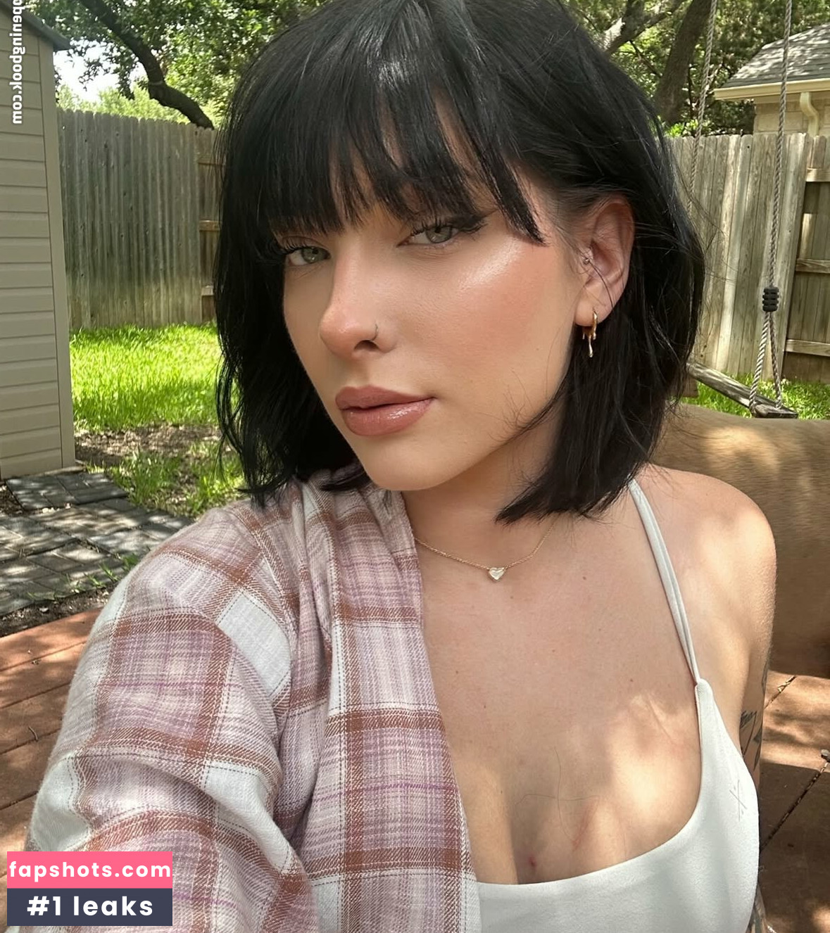 Juliakins Nude Leaks OnlyFans Photos #5 - LeakJerk