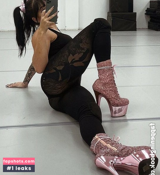 Juliakins Nude Leaks OnlyFans Photos #8 - LeakJerk