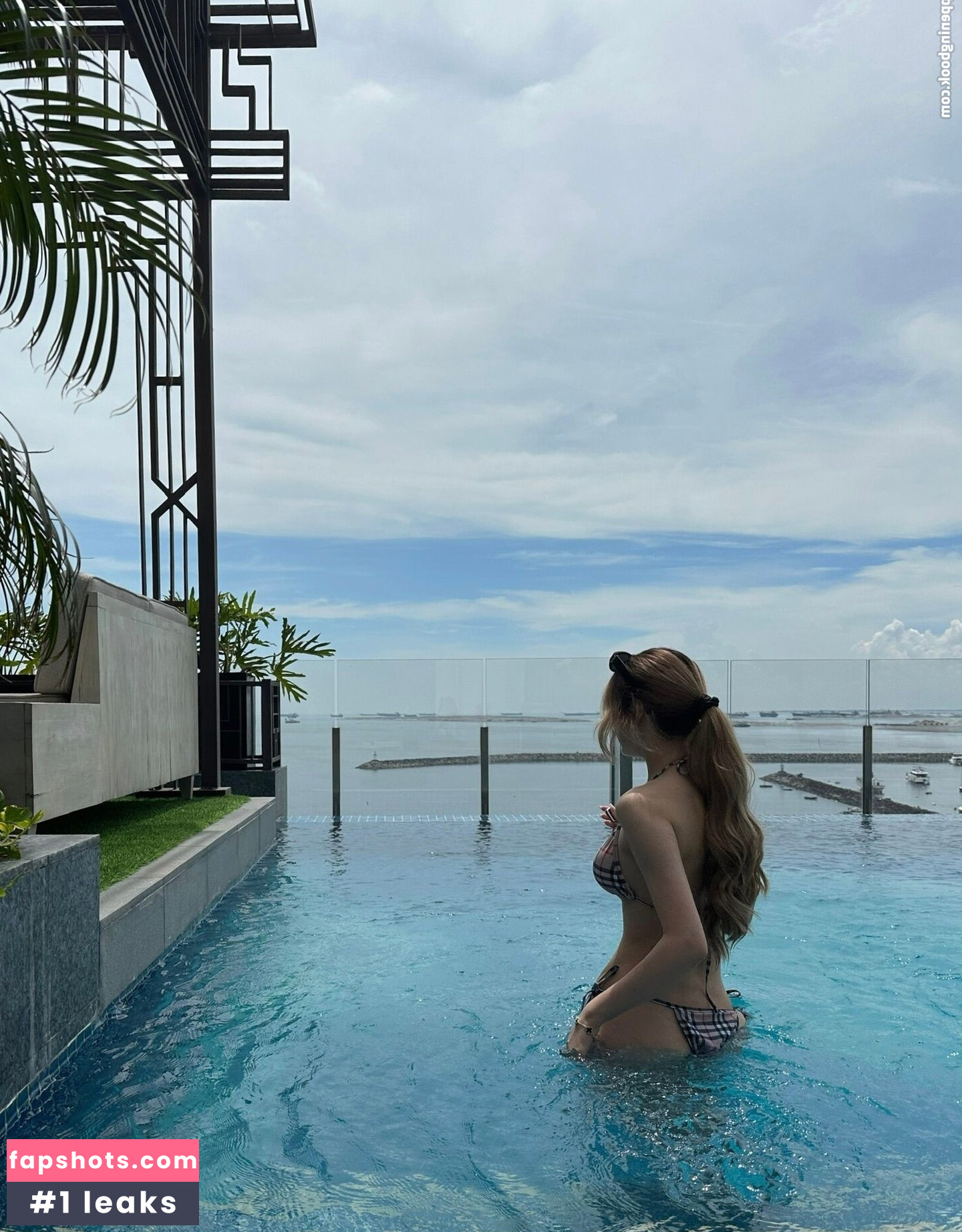 JuliaMajch Nude Leaks OnlyFans Photos #4 - LeakJerk