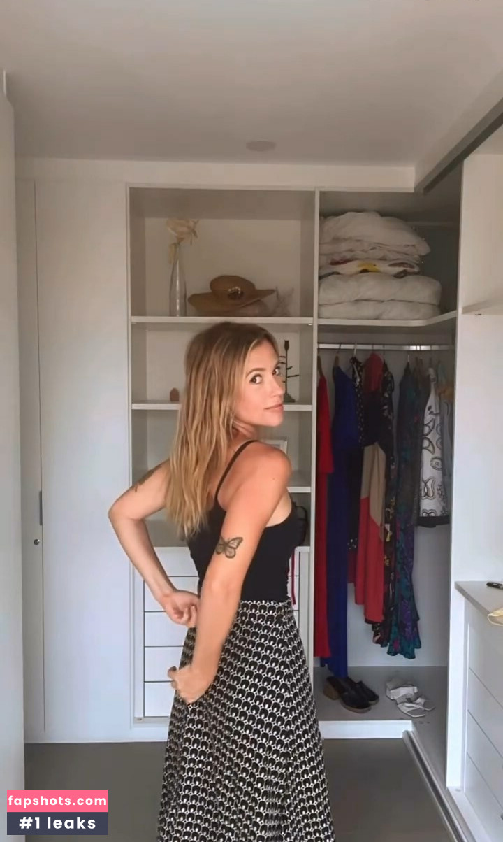 Juliana Didone gallery photo #8