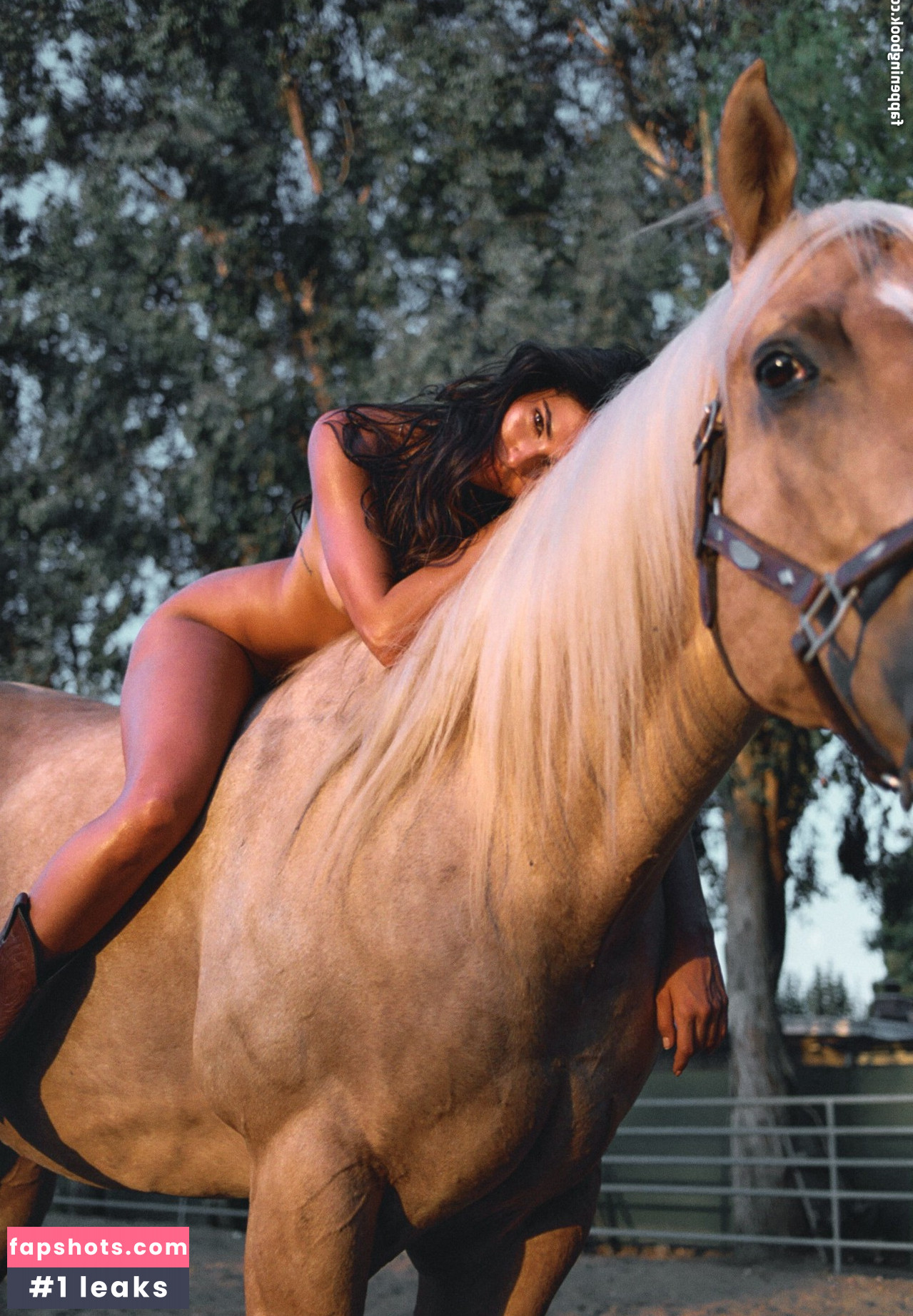 Juliana Herz gallery photo #46