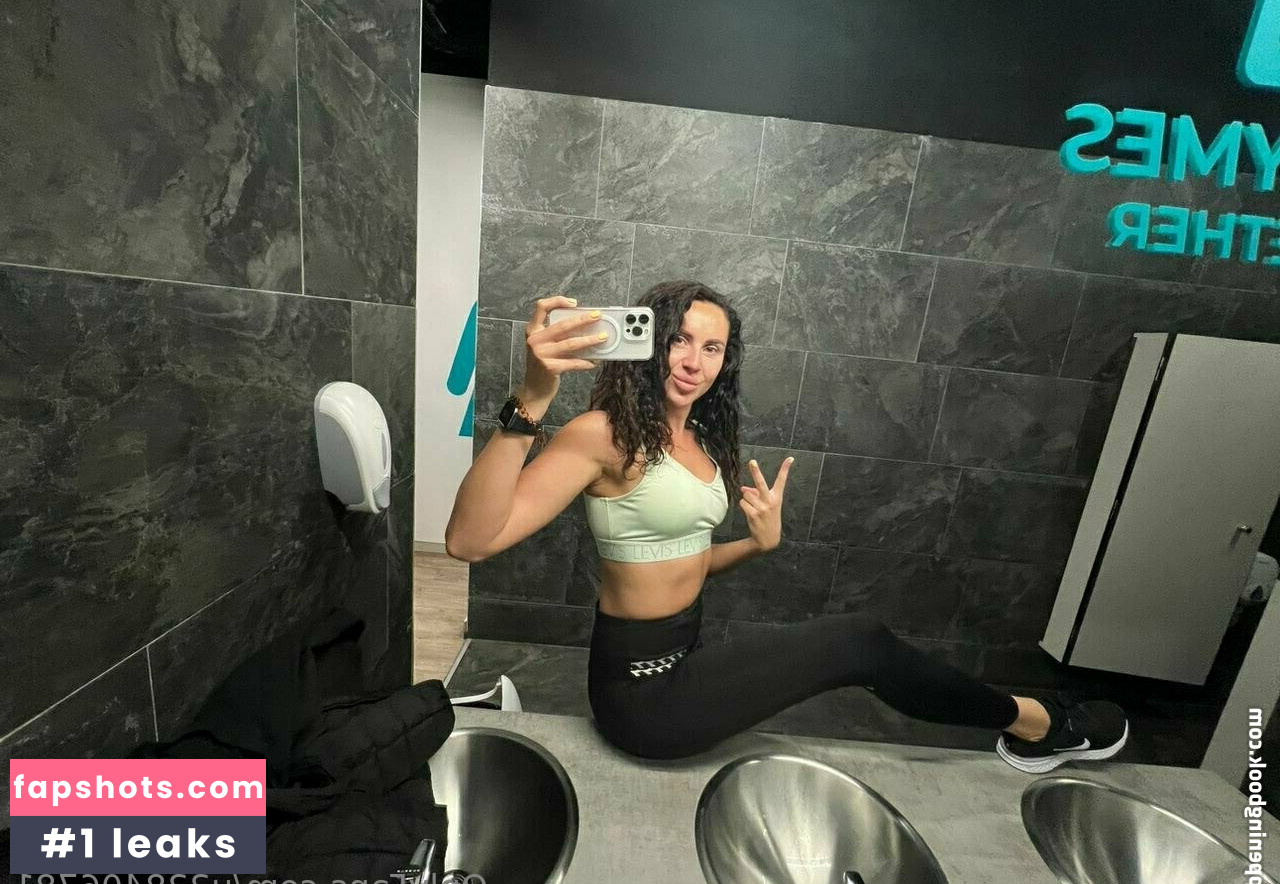 juliana_insanely_h0rny Nude Leaks OnlyFans Photos #12 - LeakJerk